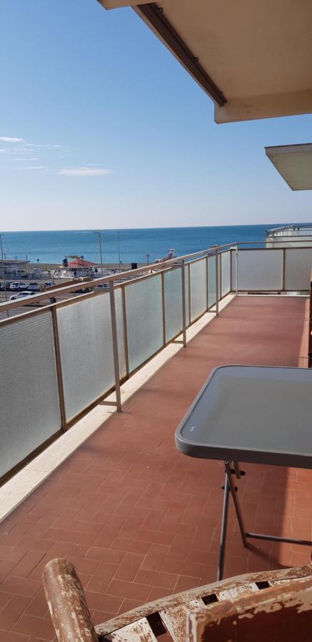 Sea View Διαμέρισμα Λίντο ντι Όστια Εξωτερικό φωτογραφία